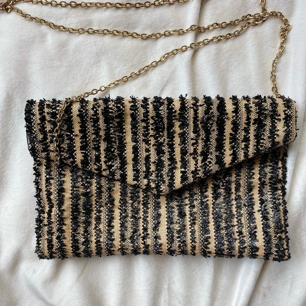 Urban Expressions Black and Tan Woven Clutch